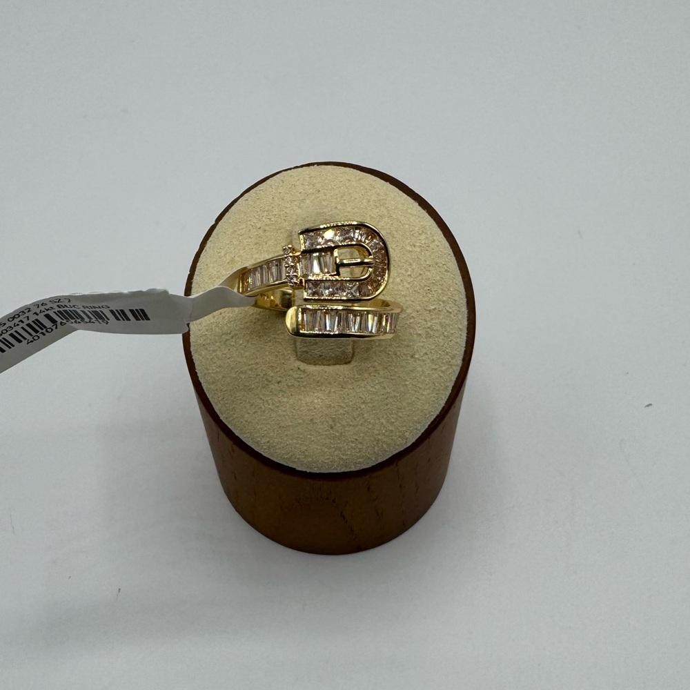 14kt Baguette Buckle Ring - Picture 8 of 10